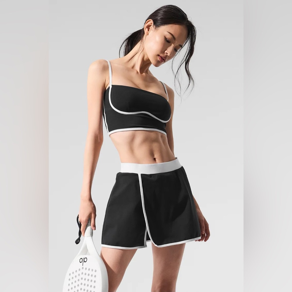 Alo black and white skirt
